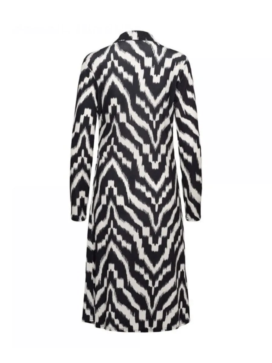 &Co Woman Lessy Dress Ikat Print DR240