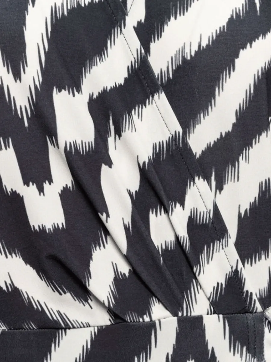 &Co Woman Lessy Dress Ikat Print DR240