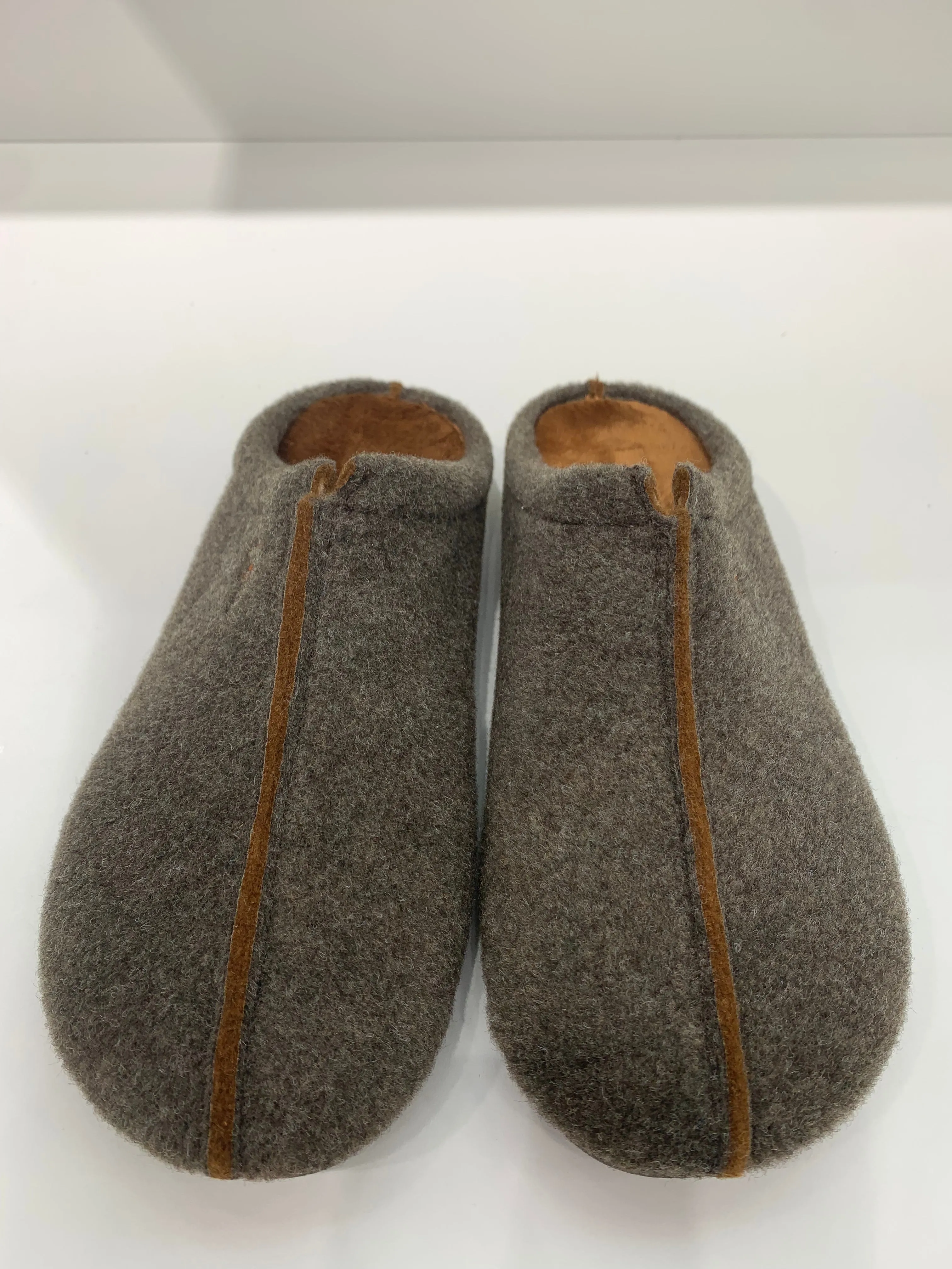 ARCTIC EASE BROWN