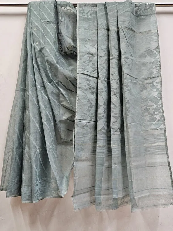 Balaram Saha➟ Dhakai Jamdani Green Handwoven Soft Jamdani Saree