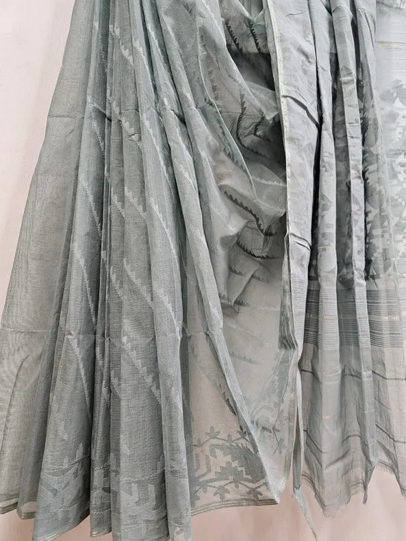 Balaram Saha➟ Dhakai Jamdani Green Handwoven Soft Jamdani Saree
