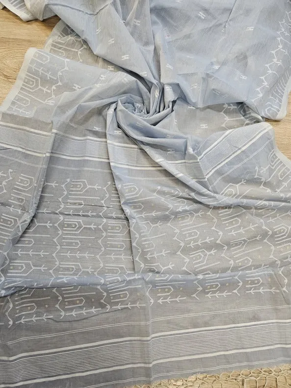 Balaram Saha’s Exclusive Light Blue Handwoven Cotton Jamdani Saree