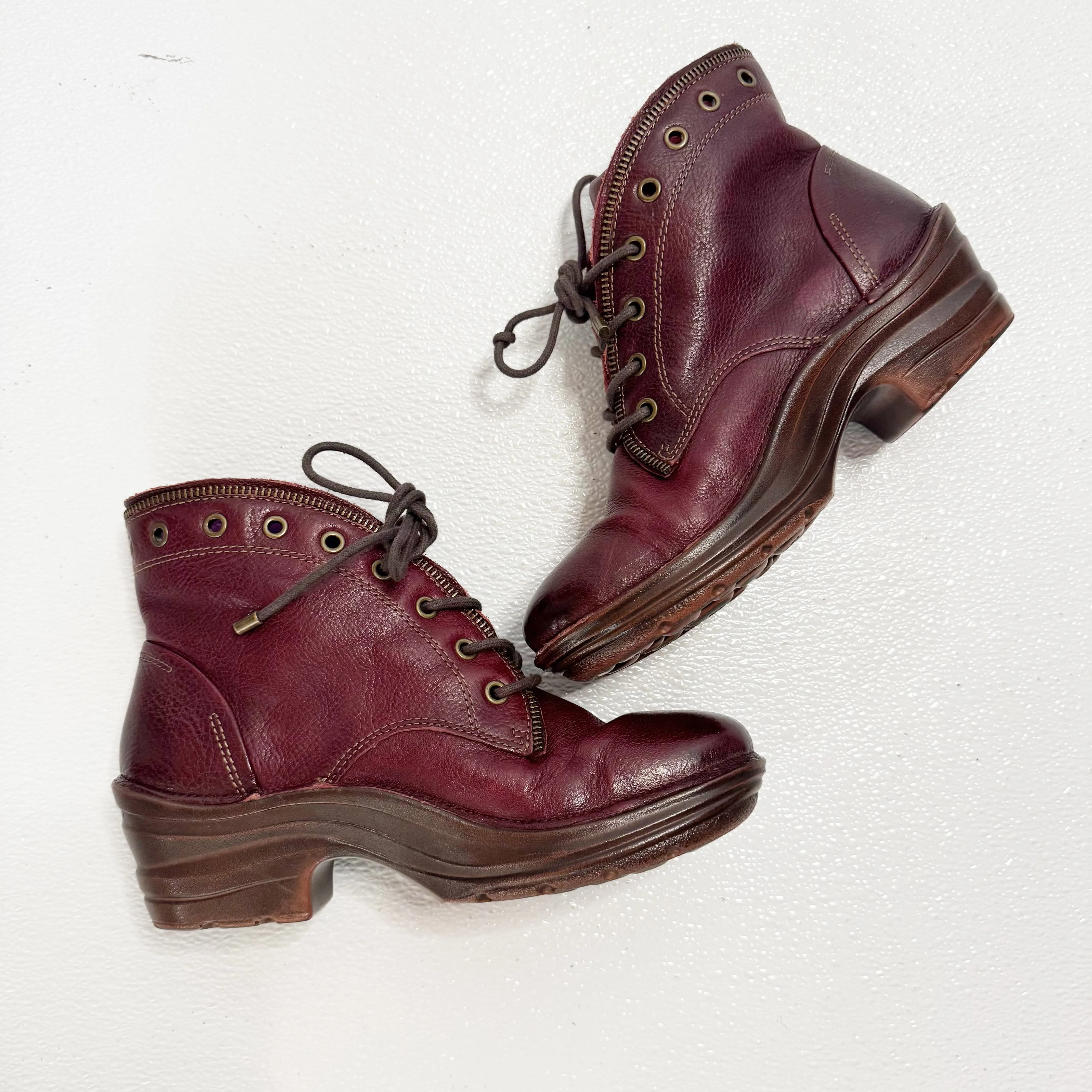 Bionico Burgundy Leather Zipper Trim Lace Up Booties