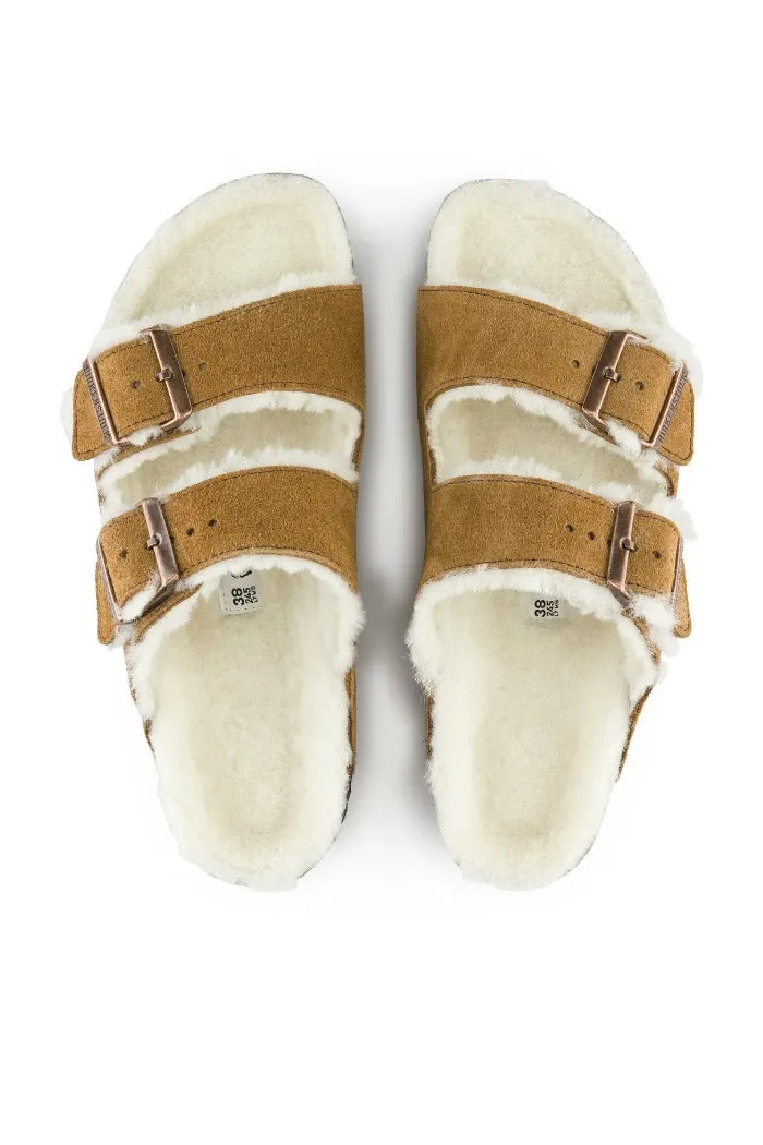 Birkenstock Arizona Fur Narrow Width in Mink