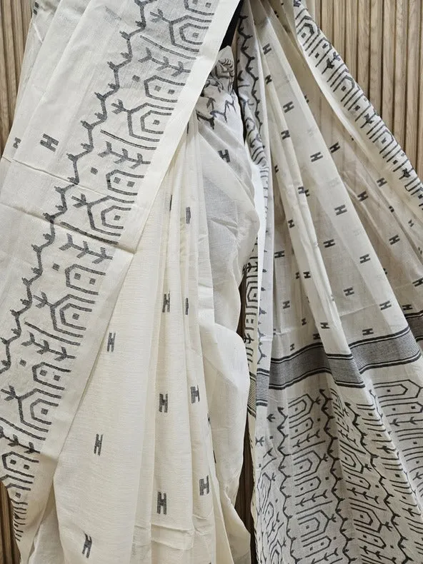 Classic Weaves: Off-White & Black Cotton Jamdani Saree by Balaram Saha