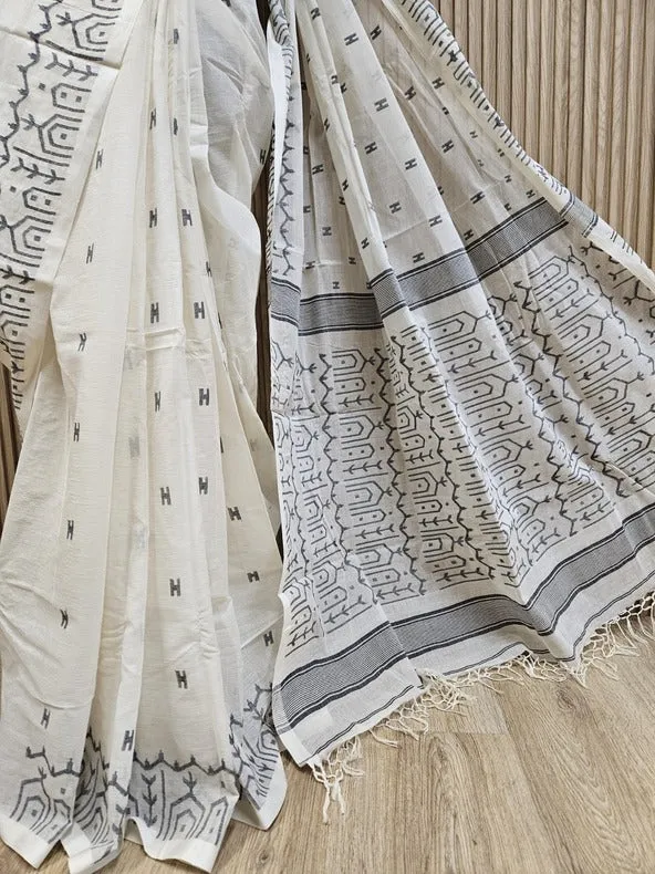 Classic Weaves: Off-White & Black Cotton Jamdani Saree by Balaram Saha