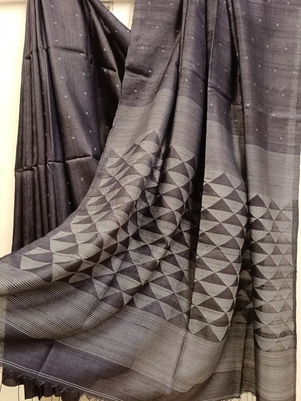 Indigo Blue Handloom Tussar Silk Jamdani Saree by Balaram Saha