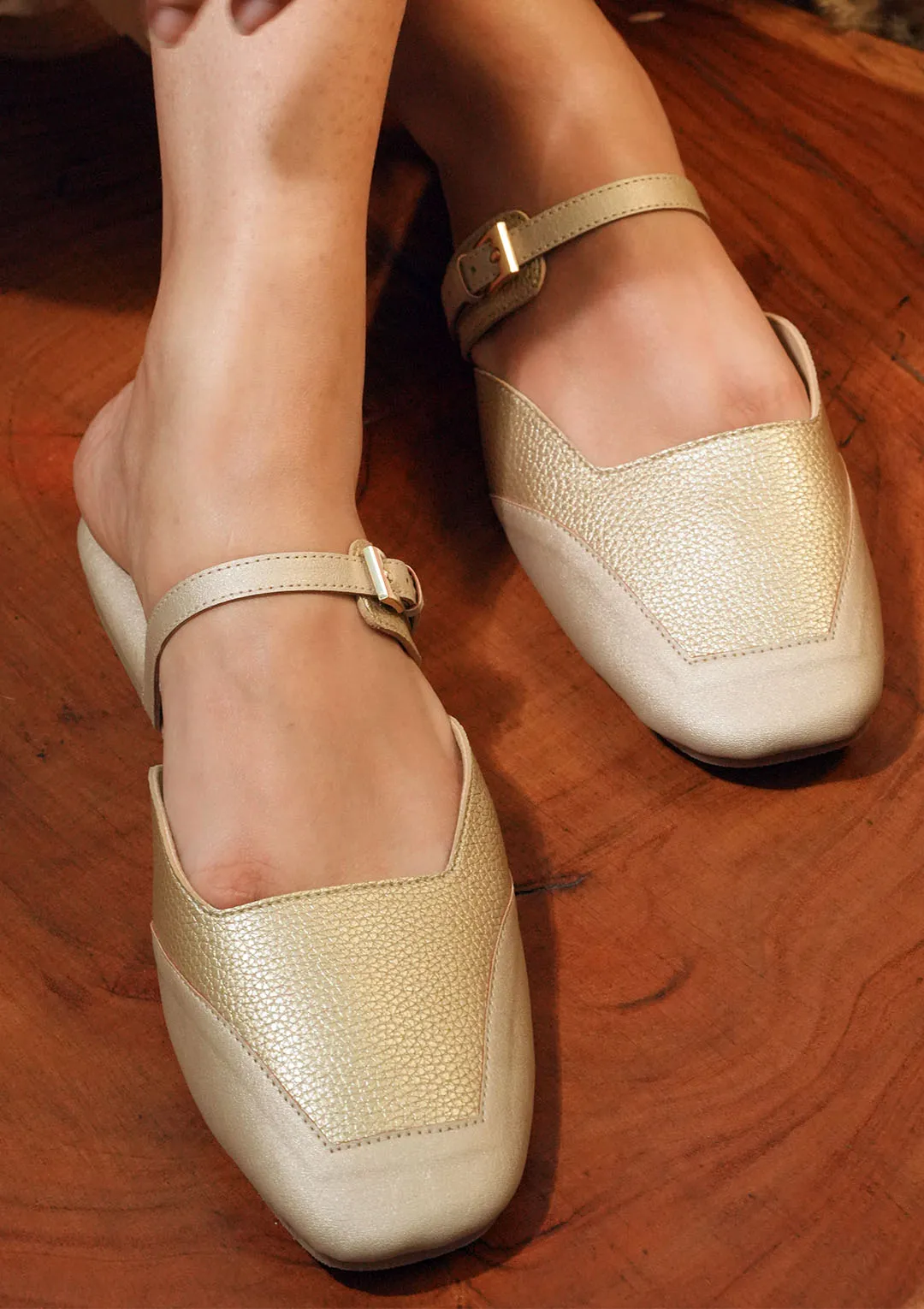 Jane Mules ( Gold )