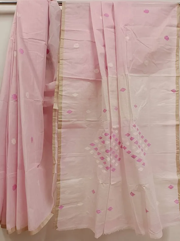 Modern Muse: Balaram Saha Presents Chic Handloom Jamdani Saree in Baby Pink & White