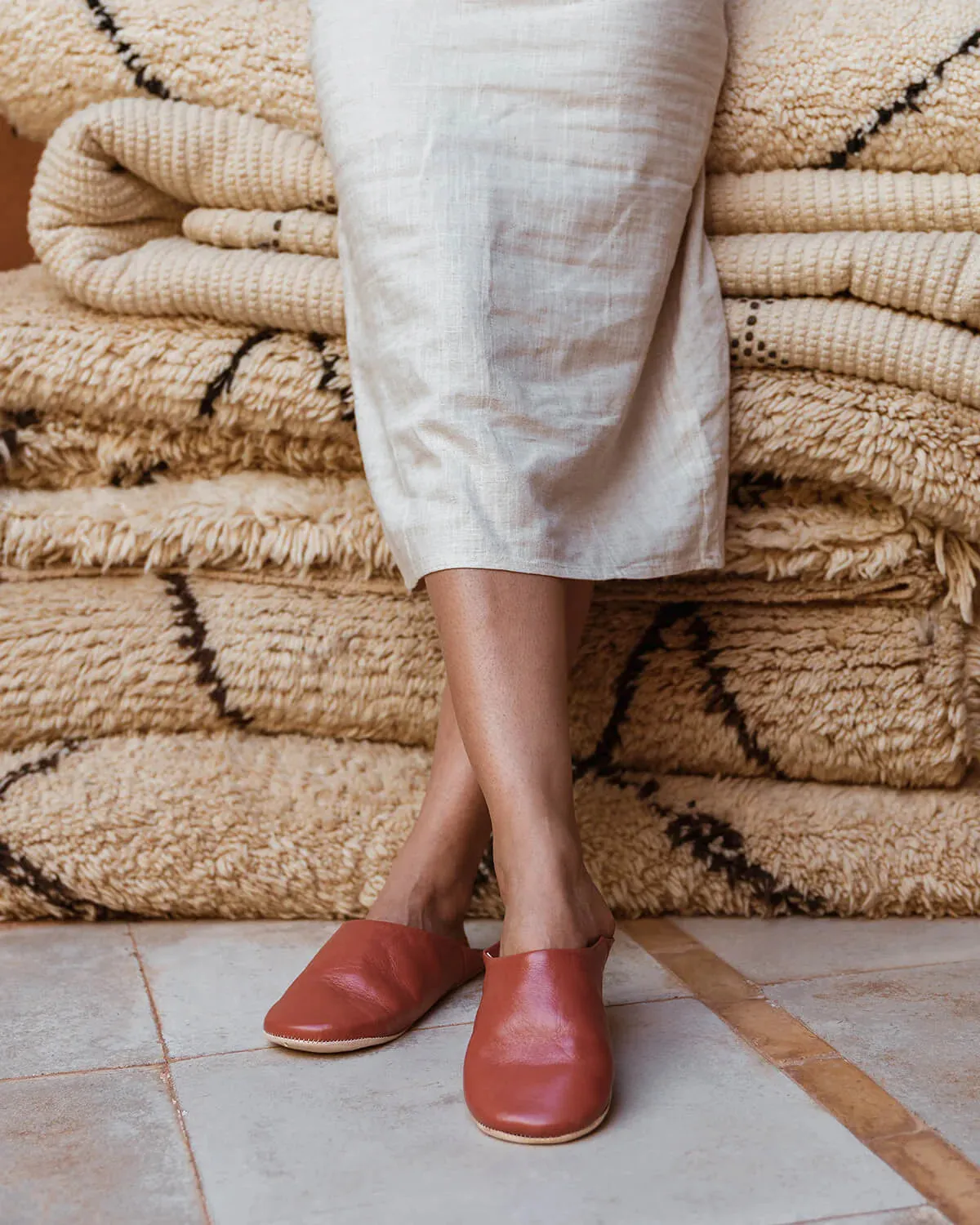 Moroccan Babouche Basic Slippers / Terracotta