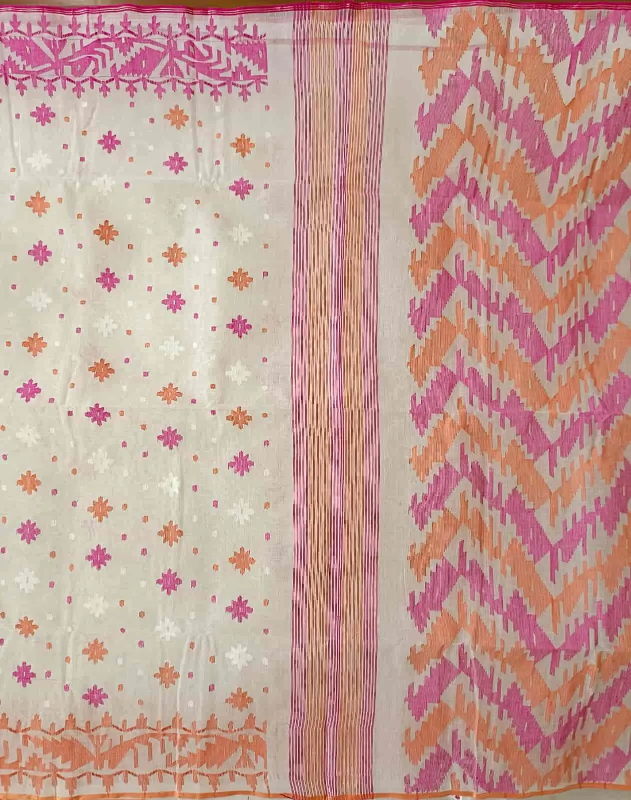 Off-White Traditional Bangladesh Cotton Jamdani saree