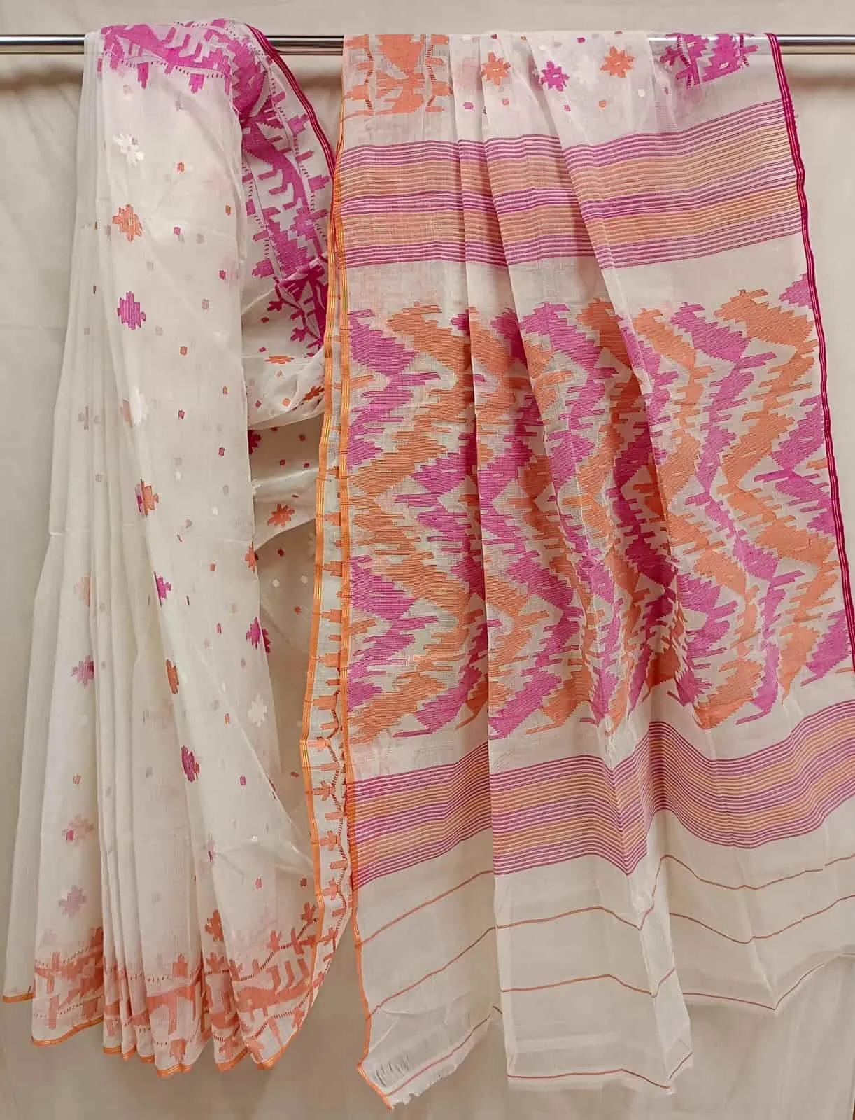 Off-White Traditional Bangladesh Cotton Jamdani saree