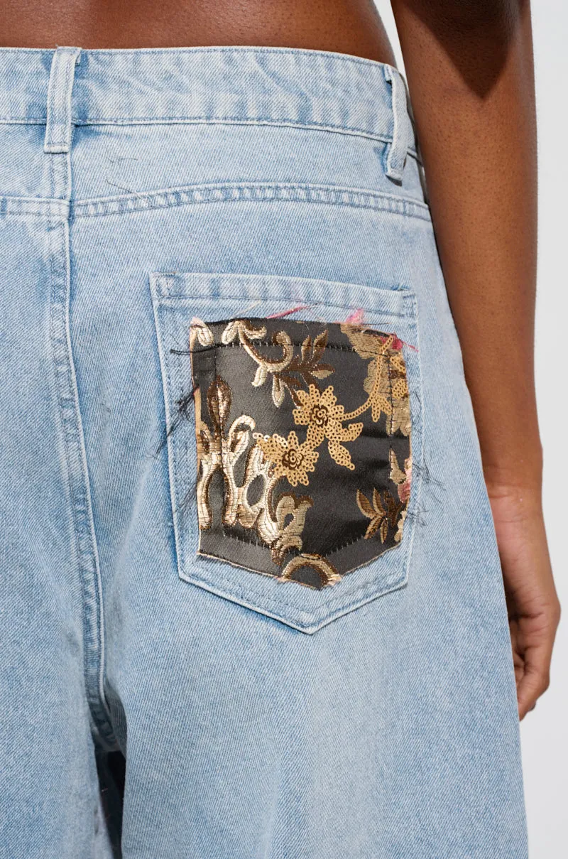 QUEENDOM BROCADE PATCH RELAXED DENIM