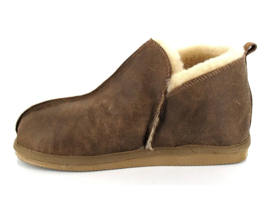 SHEPHERD Men's Ankle-High Shearling Slippers Anton