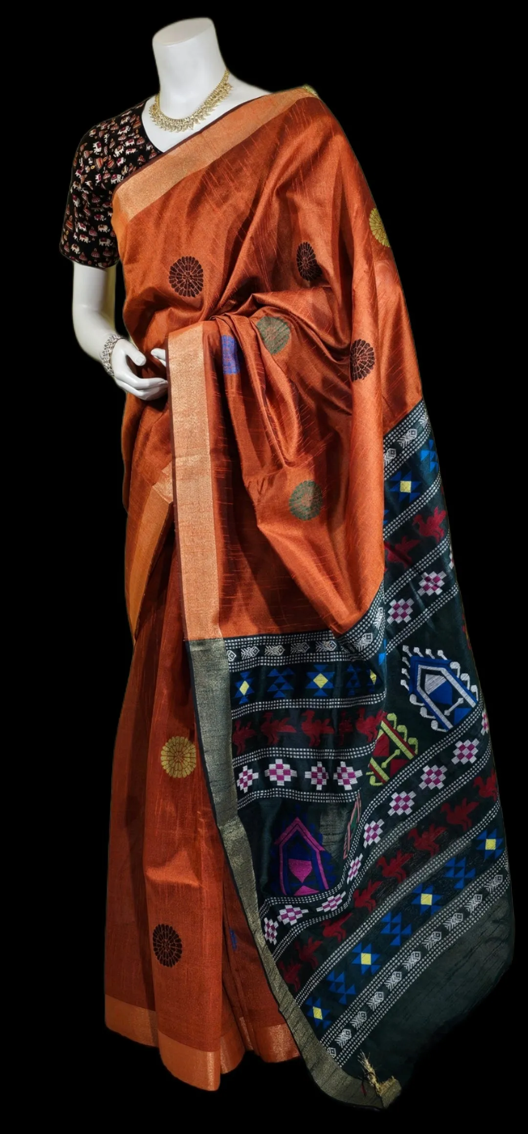 TS042923012 - Tussar Silk Saree with Dolabedi Pallu
