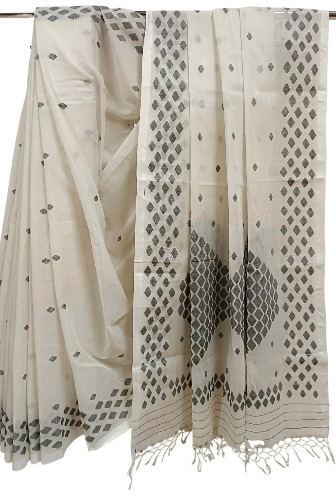 White & Black Handloom Handwoven Cotton Jamdani Saree