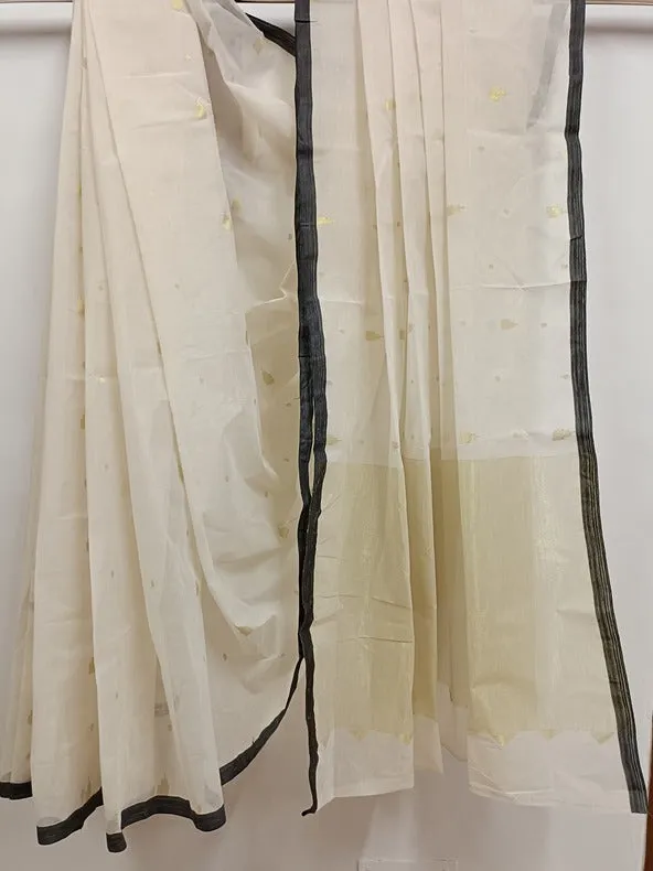 White & Black Handwoven Cotton Jamdani Saree - Zari Booties, Contrast Border