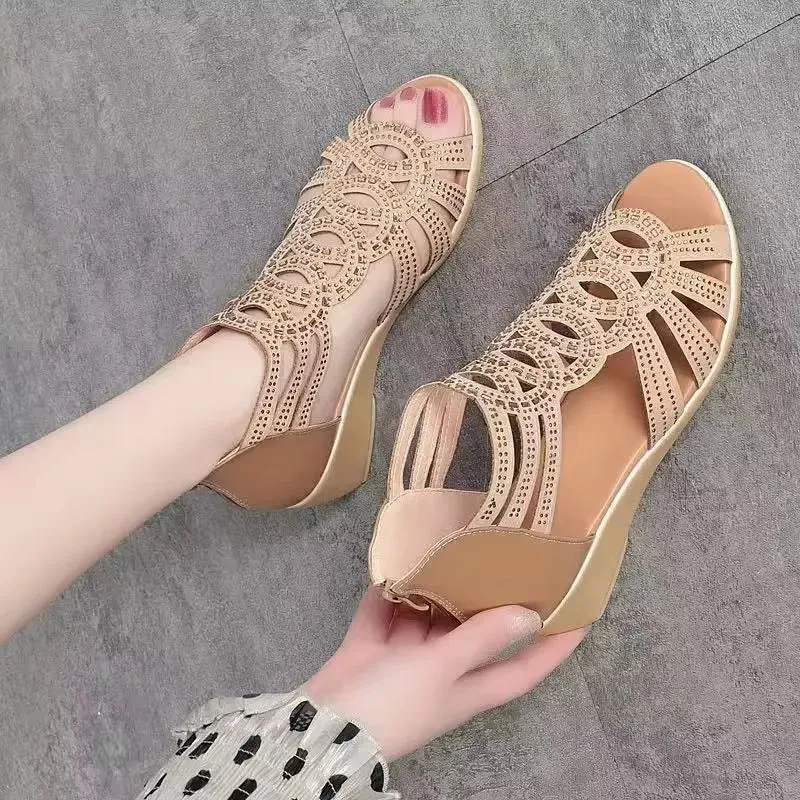 Women Summer Soft Leather Roman Sandals