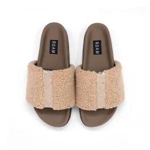 Women's Fuzzy Pailette Slider In Beige Faux Sherling